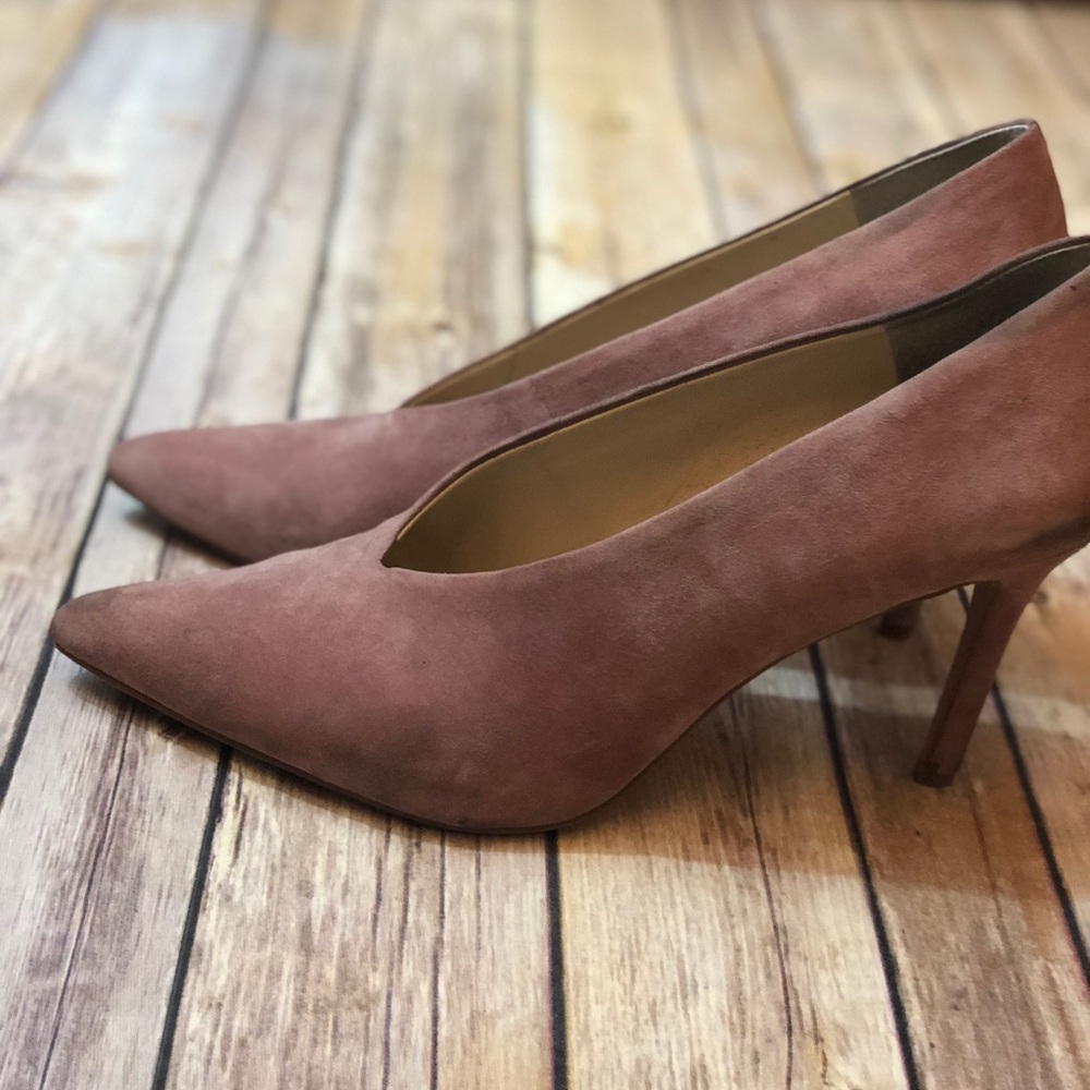 Pink shoes
